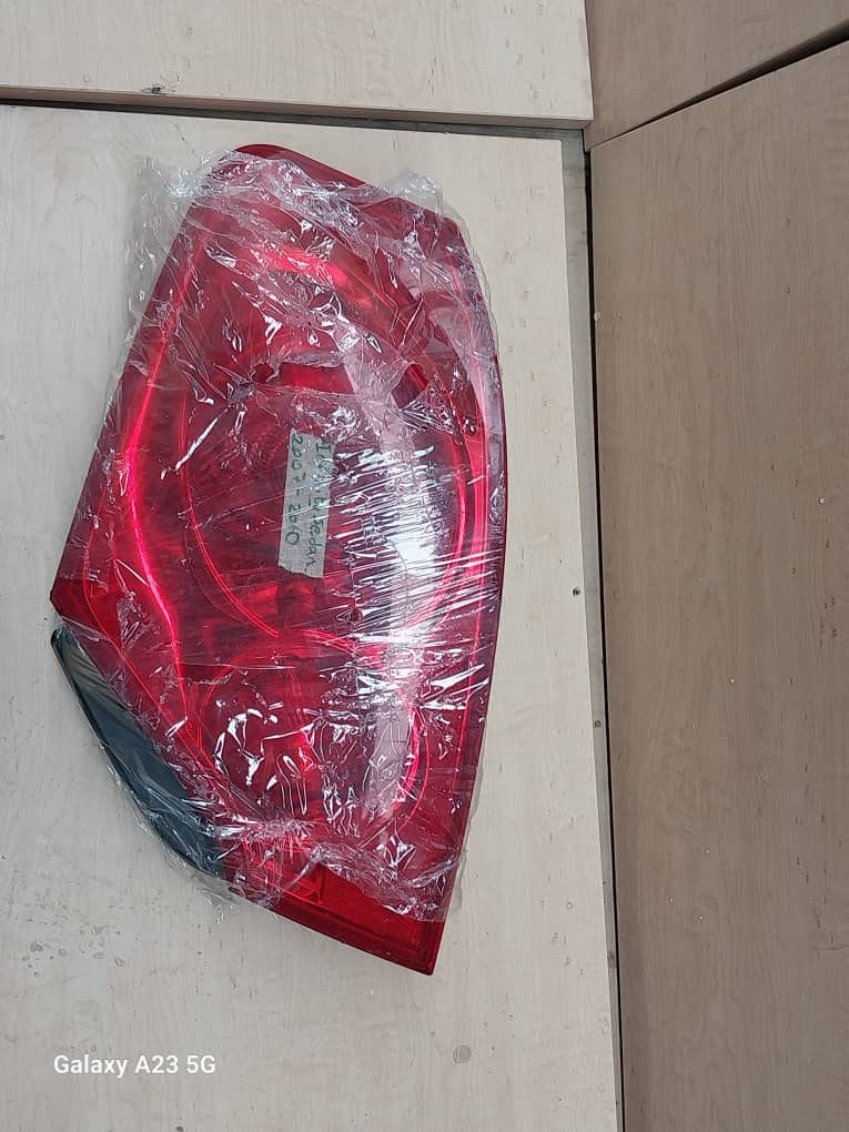Tail Light Assembly (Left)