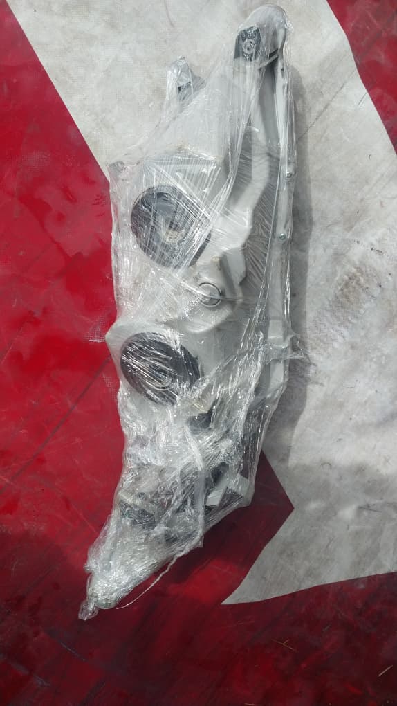 Headlight Assembly (Left)