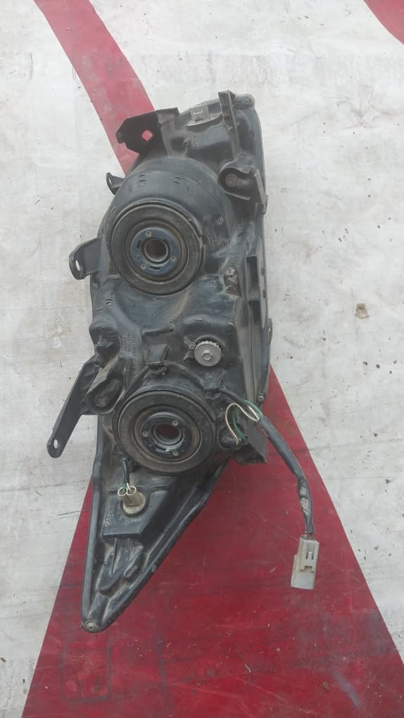 Headlight Assembly (Left)