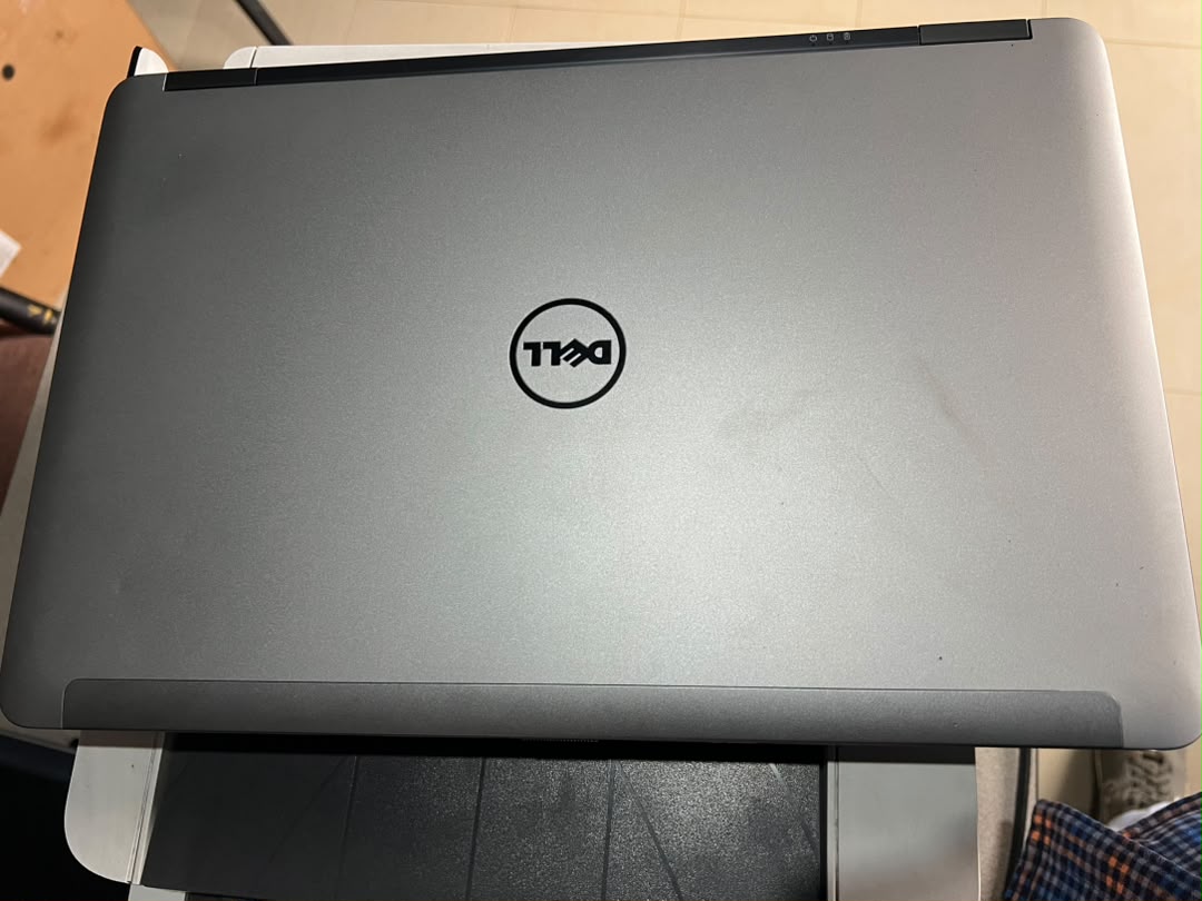 Dell - LATITUDE E6540
