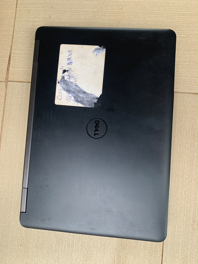 Dell - LATITUDE E5440